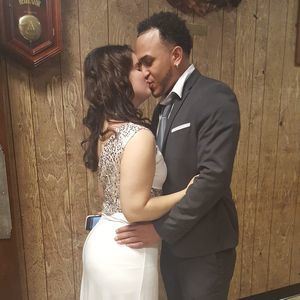 Meet your Posher, Carlos